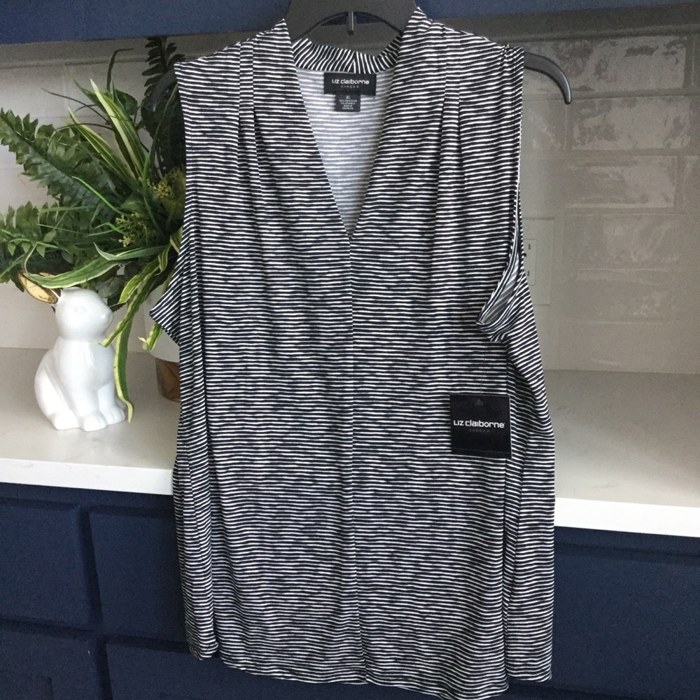 New Liz Claiborne tank top